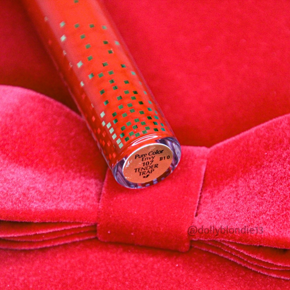 Estee Lauder Lip Shine Tender Trap